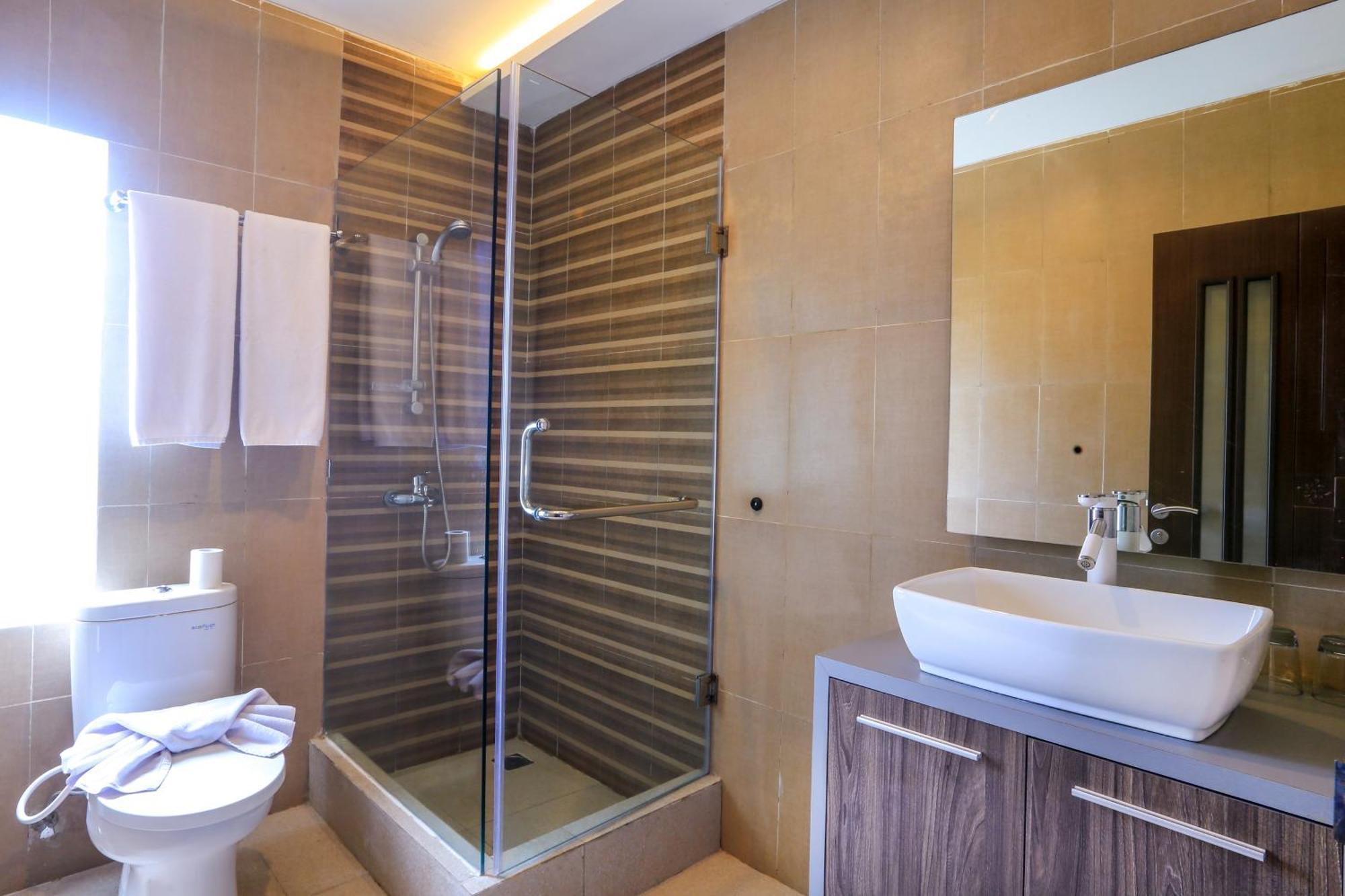 Canggu Dream Village Hotel And Suites Dış mekan fotoğraf