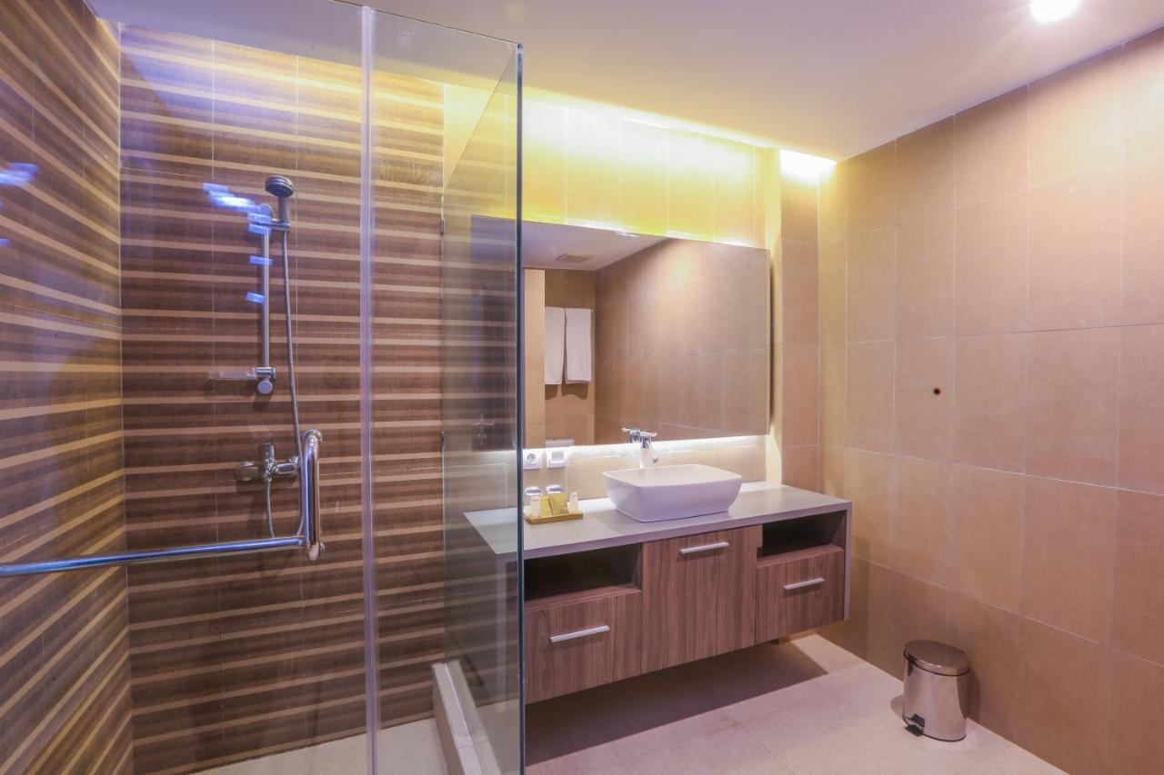 Canggu Dream Village Hotel And Suites Dış mekan fotoğraf
